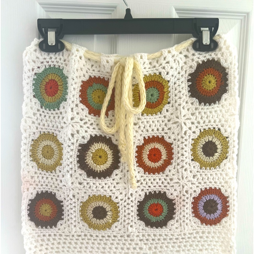 Crochet mini skirt